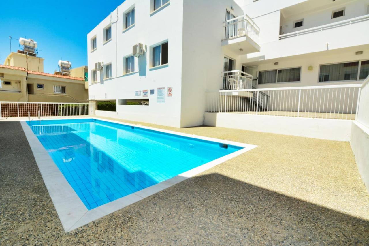 Barbara Hotel Apts Ayia Napa Bagian luar foto