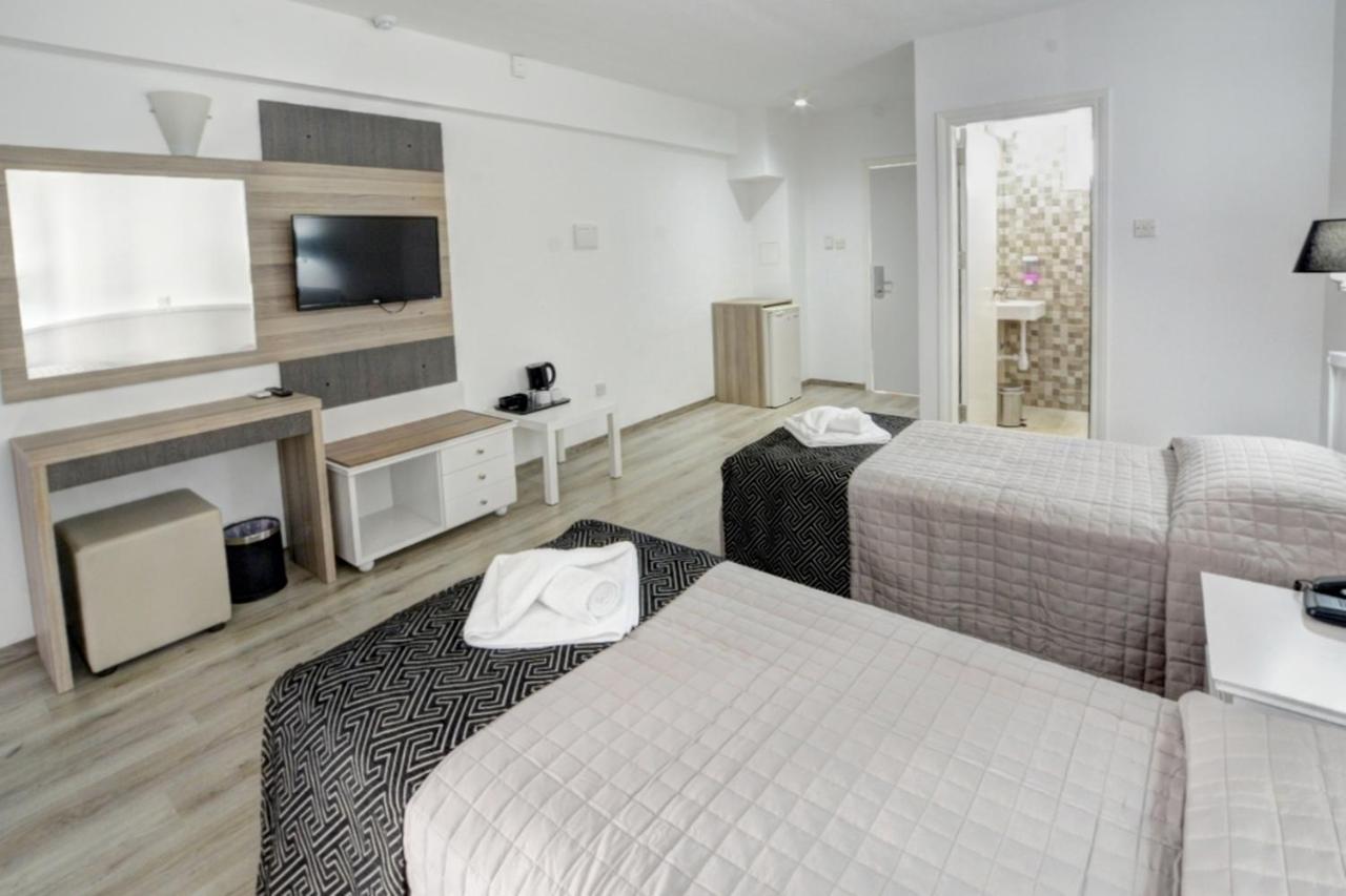 Barbara Hotel Apts Ayia Napa Bagian luar foto